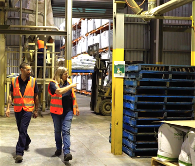 GRAB.man.woman.warehouse.somac_investloddonmallee.png