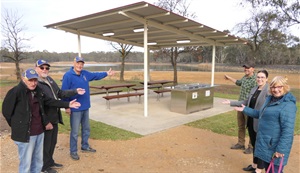 BBQ.GRAB.GOLDFIELDS.RES.LIONS.jpg