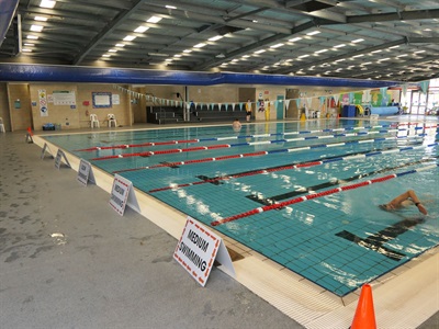 indoor.pool.sports.leisure.maryborough.jpg