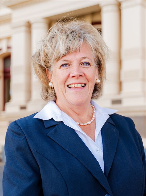 Cr-Anna-De-Villiers_2.jpg
